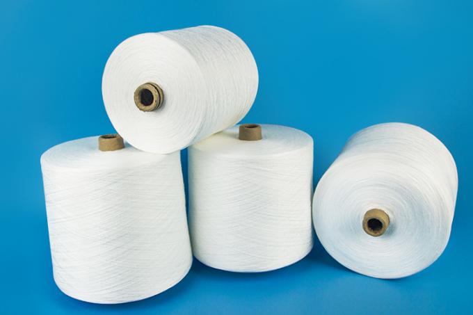 1KG 1.25KG 1.4175KG 40s/2 40s/3 Spun Polyester Yarn Roll For Sewing Thread On Plastic Cone