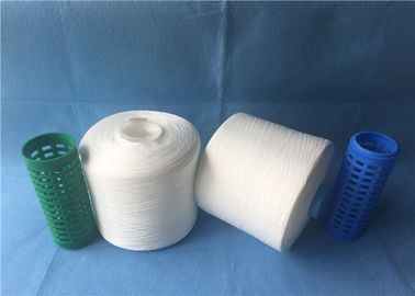 Recicle o fio de poliéster girado 20/2 do branco 100 crus do Virgin com o cone plástico tingido