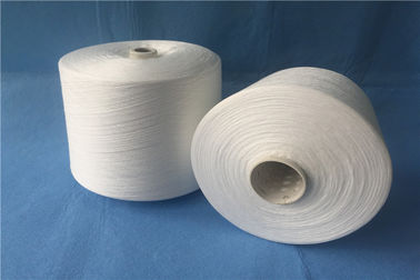 Industrielles Polyester gesponnenes Garn 100 ein verdrehendes Garn-rohes weißes hochfestes