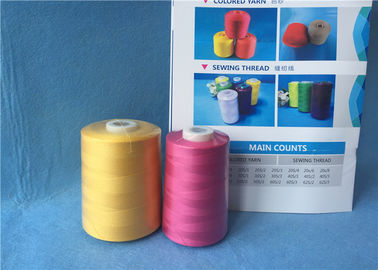 Dicelup Polyester Core Spun Thread Dengan 100% Spun Polyester Short Fiber High Strength