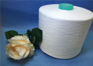 Hilo fuerte del poliéster de papel del cono 100 para coser sin nudos blanco crudo