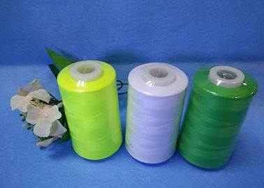 Multi-warna Dicelup 100% Polyester Thread jahit / Spun Polyester jahit Benang pemasok