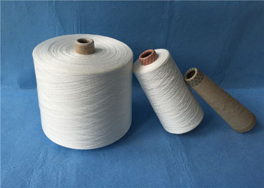 Tenacit Tinggi 100 Mentah Putih / Dicelup Cincin Spun Polyester Benang 200-800 TPM pemasok