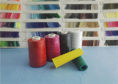 Dicelup 100% Polyester Spun Benang, 40/2 40/3 42S / 2 Spun Polyester Sewing Thread pemasok