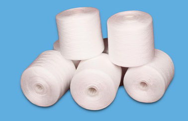 40/2 40/3 100% Spun Polyester Benang pada Tabung Sekarat Plastik Natural White pemasok