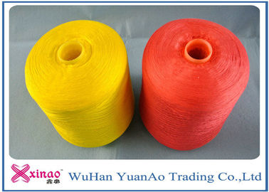 Keuletan tinggi Spun Polyester Dicelup Benang / 100% Polyester berwarna Thread Kuning Merah Hijau pemasok