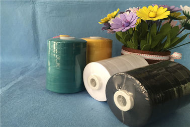 Industri 100% Polyester Sewing Thread 40/2 5000m Dengan High Strenth, Eco Friendly pemasok