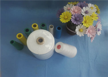 High Tenacity Raw White Spun 100% Polyester Sewing Thread Untuk Penutupan Tas pemasok
