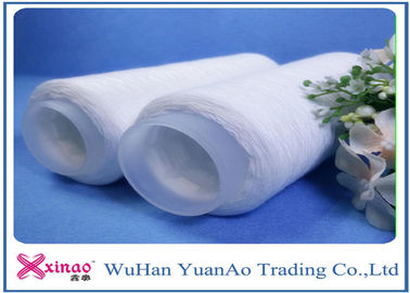 Pemutihan Putih 100% Spun Polyester Spun Benang Untuk Benang Jahit Pakaian pemasok
