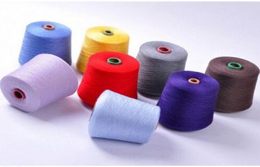 Virgin terang Dicelup Benang Polyester, Polyester Spun Colorful Dua Untuk Satu Benang multi Warna pemasok