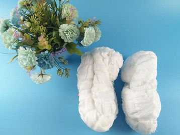Polyester Hank-Garn 100% 40/2 50/3 hohe Hartnäckigkeits-roher weißer nähender Gebrauch fournisseur