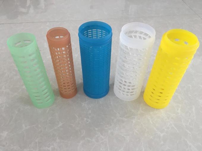 Do fabricante direto quente de China da venda do fio 40s/2 da linha de costura do branco poliéster 100% cru cone de tingidura por atacado girado do plástico do tubo